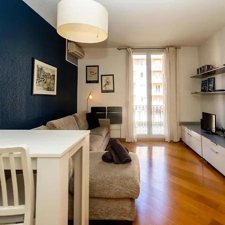 Palais Magnan - Elegante Appartamento Vicino Al Mare - 4 Ospiti *